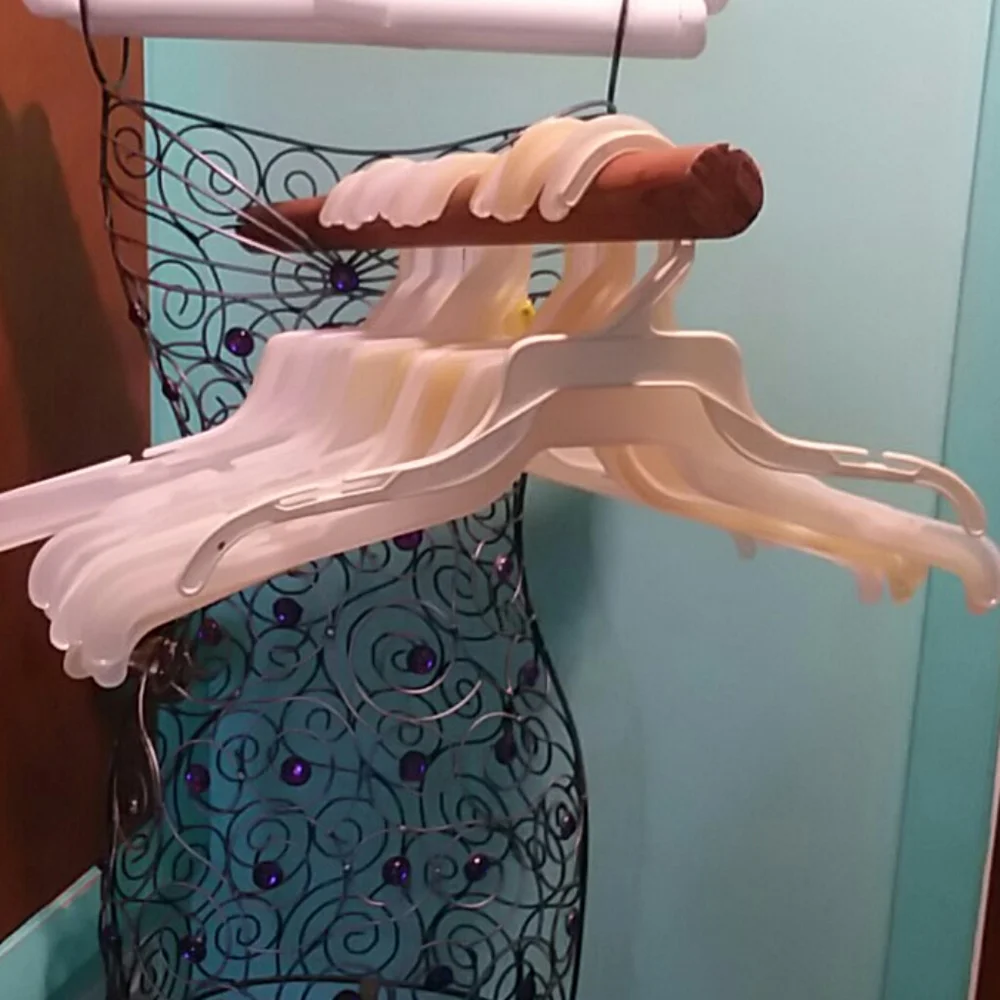 COPY - Store Hangers